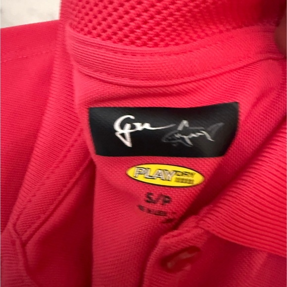 Greg Norman  Women's Sleeveless Polo Golf Shirt - Red in Small - Picture 3 of 6